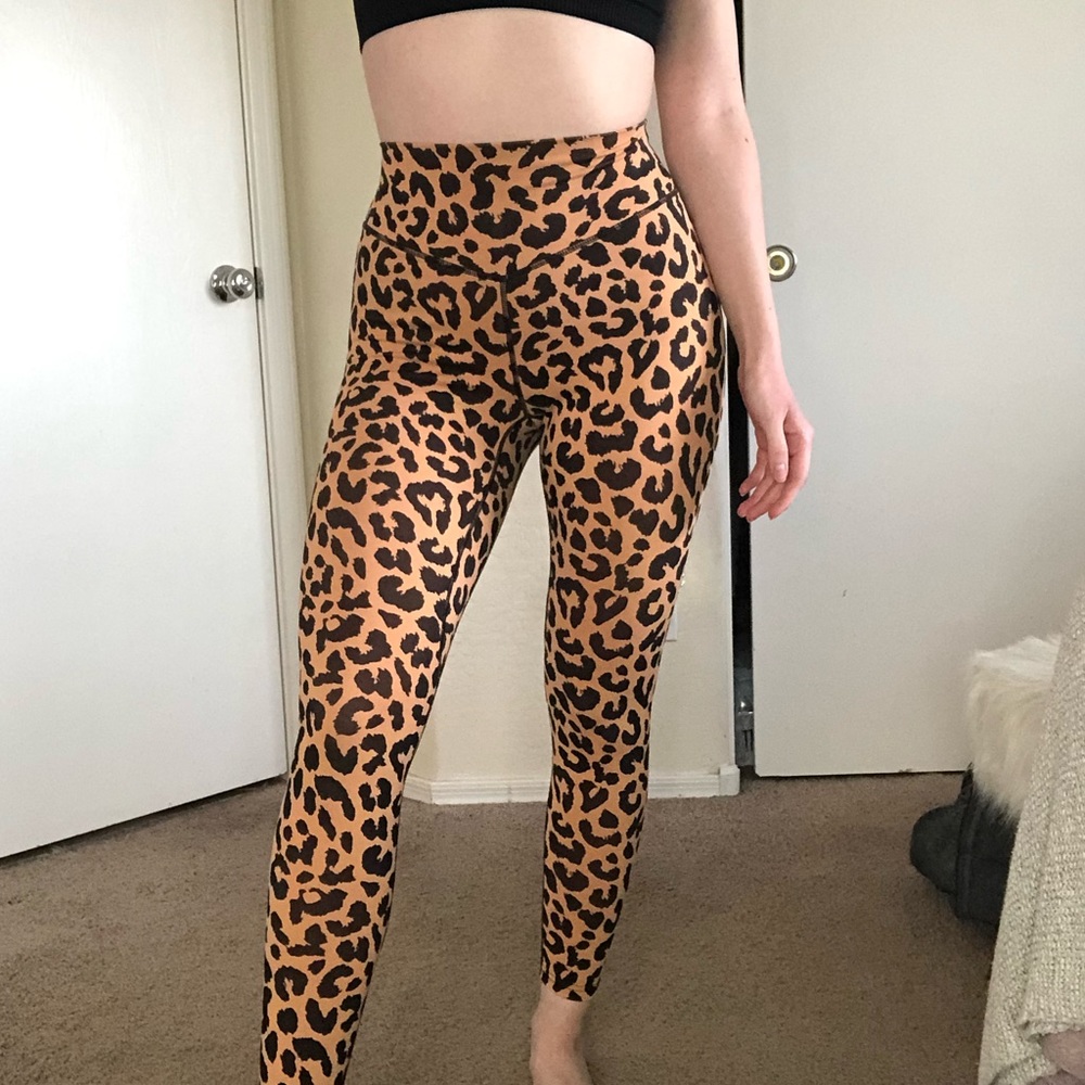 Balance Athletica King Cheetah Ascend Leggings — S